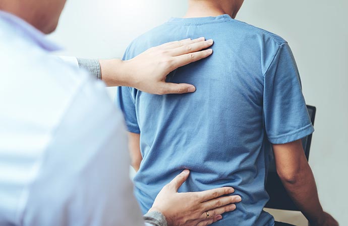 taking care of patient's backpain
